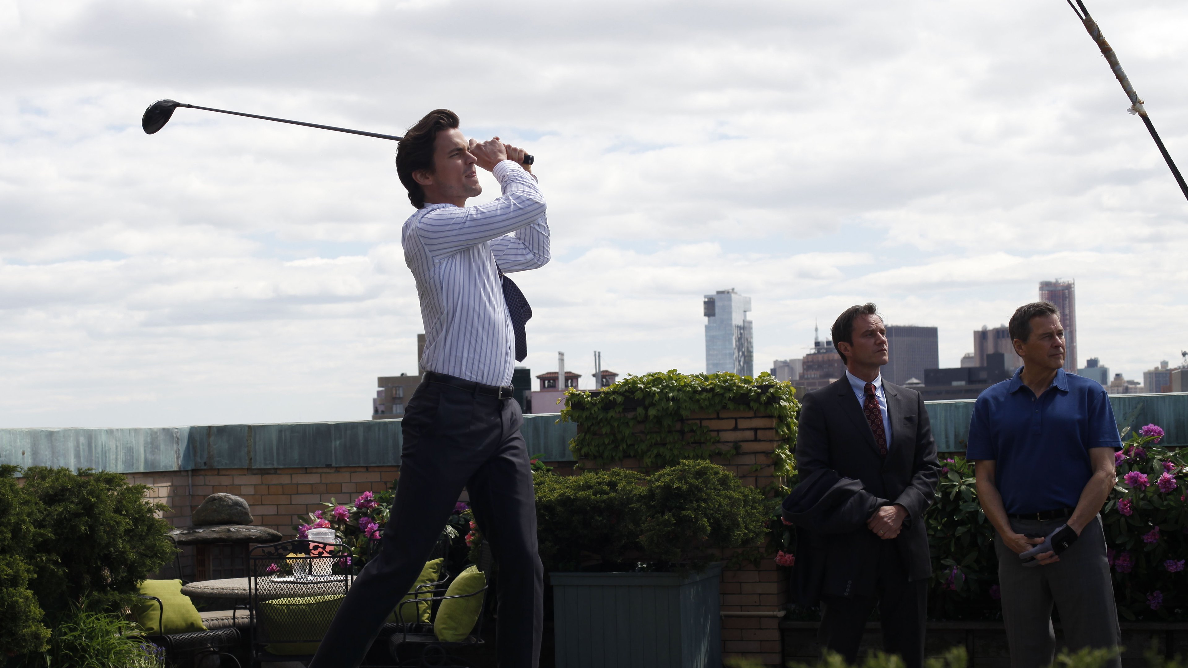 White collar clearance streaming season 2