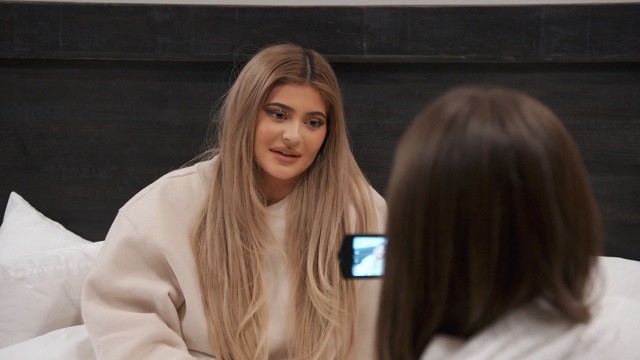 L Incroyable Famille Kardashian Saison 20 Regarder L'Incroyable Famille Kardashian saison 20 épisode 12 en