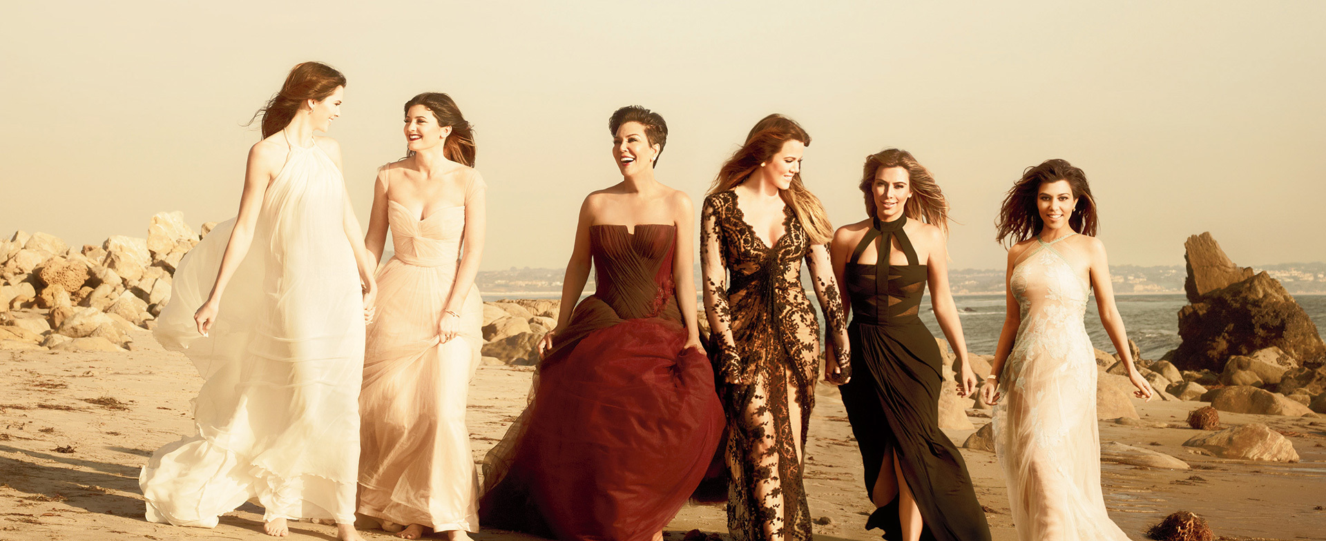 La Famille Kardashian Saison 20 Regarder les épisodes de L'Incroyable Famille Kardashian en streaming  complet VOSTFR, VF, VO | BetaSeries.com
