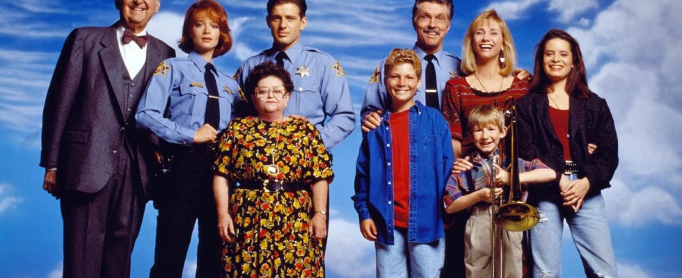 Watch Picket Fences Tv Series Streaming Online Betaseries Com Watch Picket Fences Tv Series Streaming Online Betaseries Com