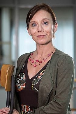 Lice Mother (BE)-Elise Bundervoet