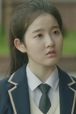 Everything and Nothing (2019)-Park Si Eun
