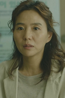 Everything and Nothing (2019)-Jeong Gyeong